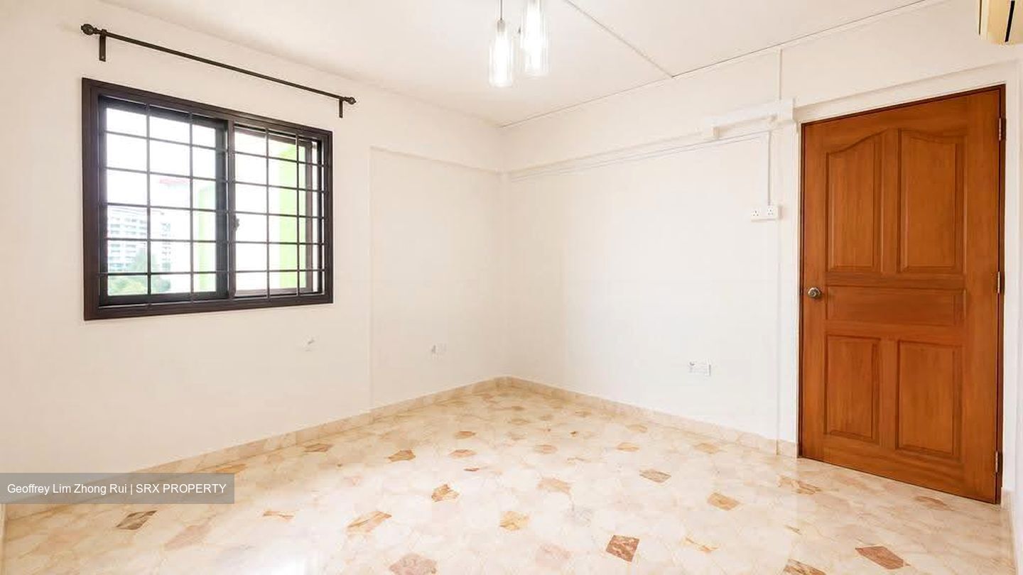 Blk 245 Jurong East Street 24 (Jurong East), HDB 4 Rooms #610294401